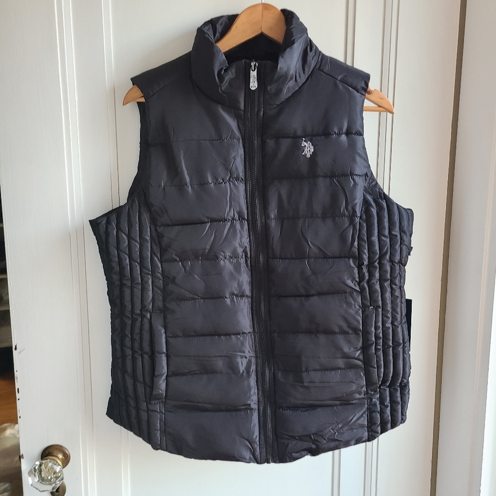 U.S Polo ASSN Women's Cozy Fur Lined Vest - Picture 10 of 14